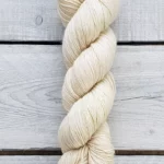 At the beach - Peruvian Highland DK