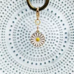 Framvindumerki - blóm - hvítt