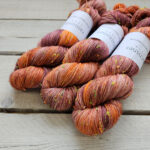 Neon Tweed Fingering by Vatnsnes Yarn