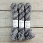 Greypt í stein - Mohair Lace