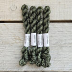 Handlitað útsaumsgarn - bfl/silki