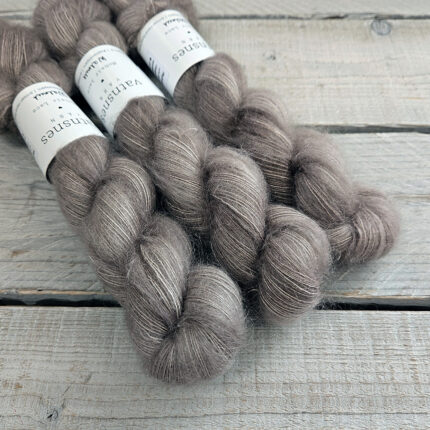 Walnut - Mohair Lace