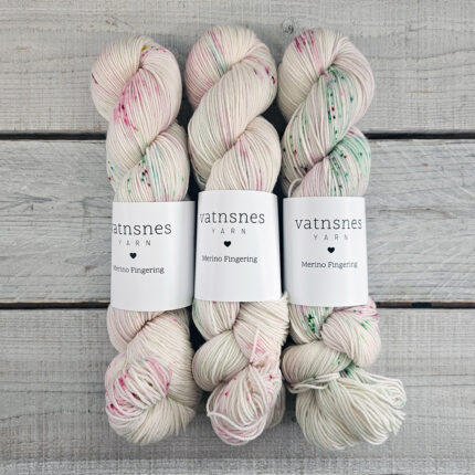 Merino Fingering by Vatnsnes Yarn