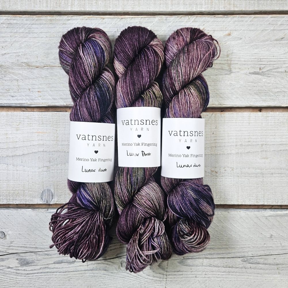 merino-yak-fingering-01 Lunar Dust - Merino Yak Fingering - Image 1